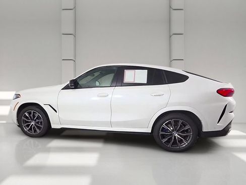 Used 2026 BMW X6 M60i AWD/4WD image 46