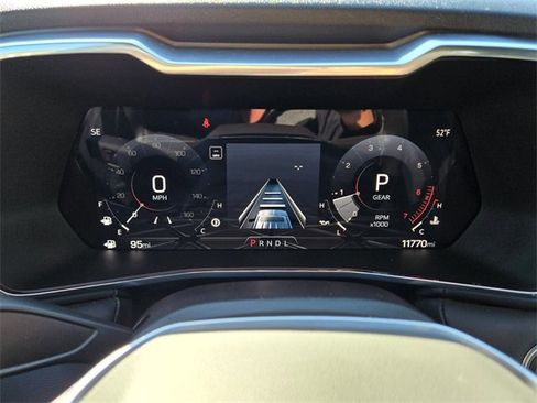 Used 2025 GMC Canyon Elevation w/ Convenience Package image 23