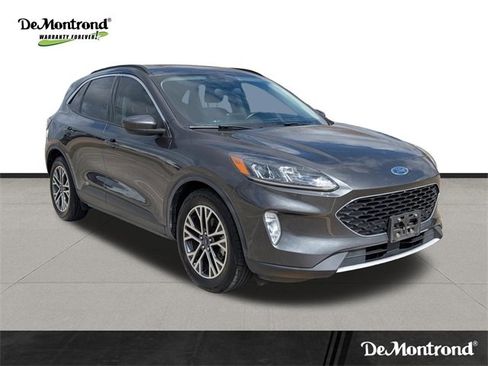Used 2020 Ford Escape SEL image 3