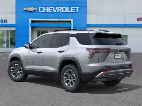 New 2026 Chevrolet Equinox ACTIV w/ LPO, Floor Liner Package AWD/4WD image 3