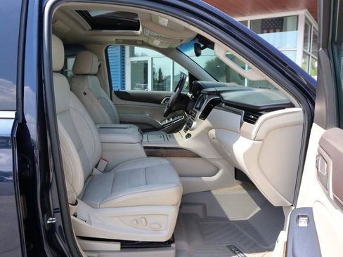 Used 2018 GMC Yukon Denali w/ Open Road Package AWD/4WD image 24