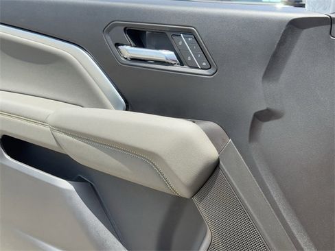 New 2025 Chevrolet Colorado ZR2 w/ Technology Package image 25