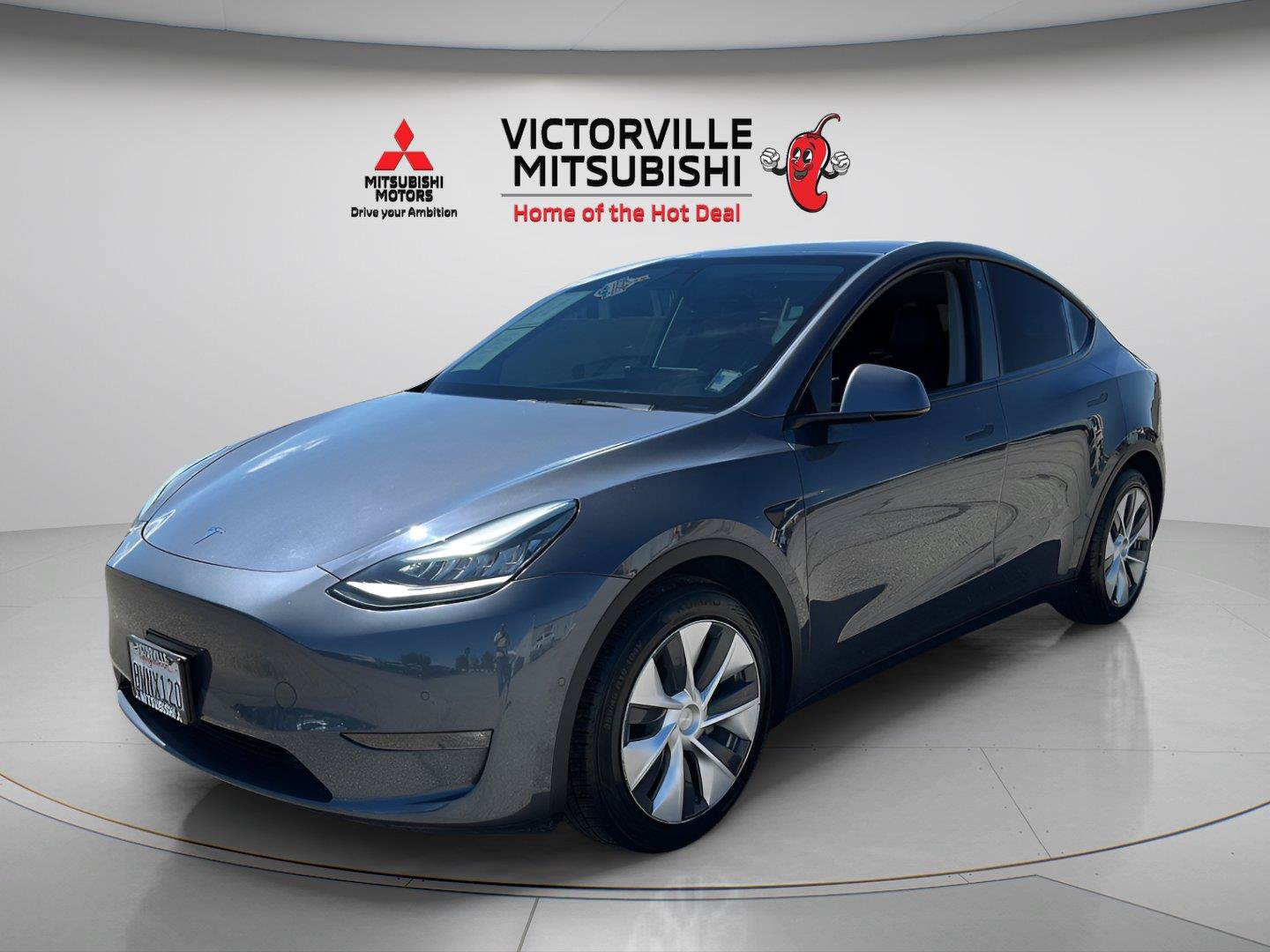 Used 2021 Tesla Model Y Long Range AWD/4WD image 3