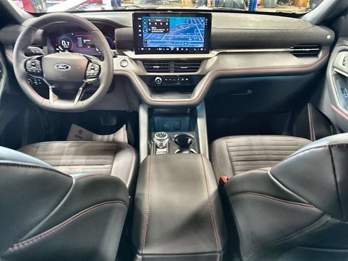 New 2026 Ford Explorer ST-Line w/ ST-Line Street Pack RWD image 26