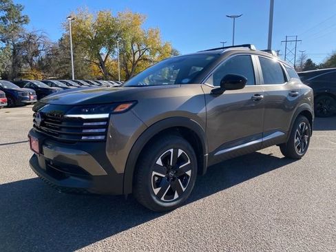 New 2026 Nissan Kicks SV w/ SV Premium Package image 1