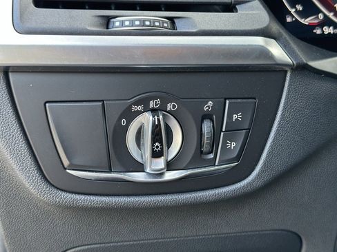 Certified 2023 BMW X4 xDrive30i w/ Premium Package image 38