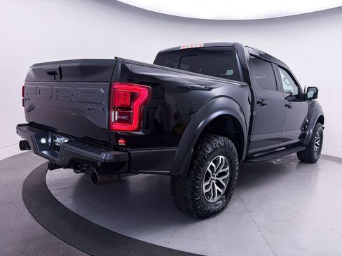 Used 2018 Ford F150 Raptor w/ Equipment Group 802A Luxury AWD/4WD image 18