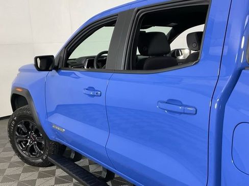 Used 2025 GMC Canyon Elevation w/ Convenience Package AWD/4WD image 38