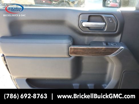 New 2025 GMC Sierra 2500 SLE w/ Max Trailering Package image 9