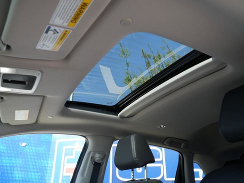 New 2026 Honda HR-V EX-L image 17