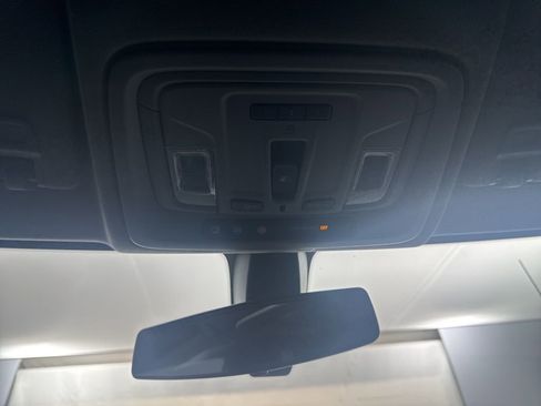 Used 2021 GMC Sierra 1500 Elevation image 27