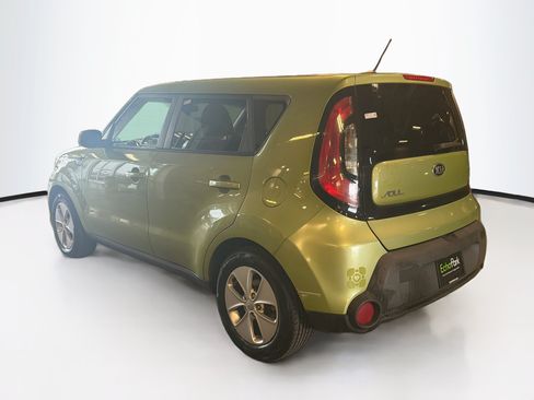 Used 2016 Kia Soul FWD image 5