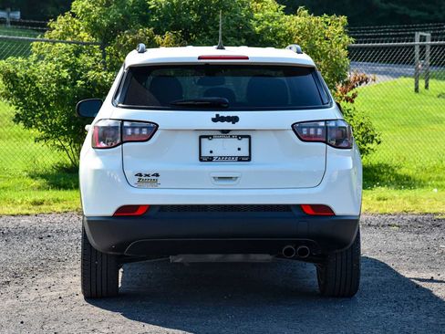 Certified 2021 Jeep Compass Latitude AWD/4WD image 4