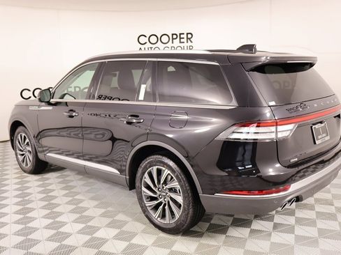 New 2026 Lincoln Aviator AWD image 23