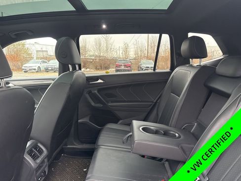 Certified 2022 Volkswagen Tiguan SE R-Line image 12