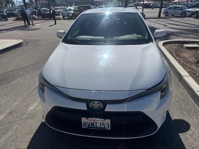 Used 2021 Toyota Corolla LE FWD image 2