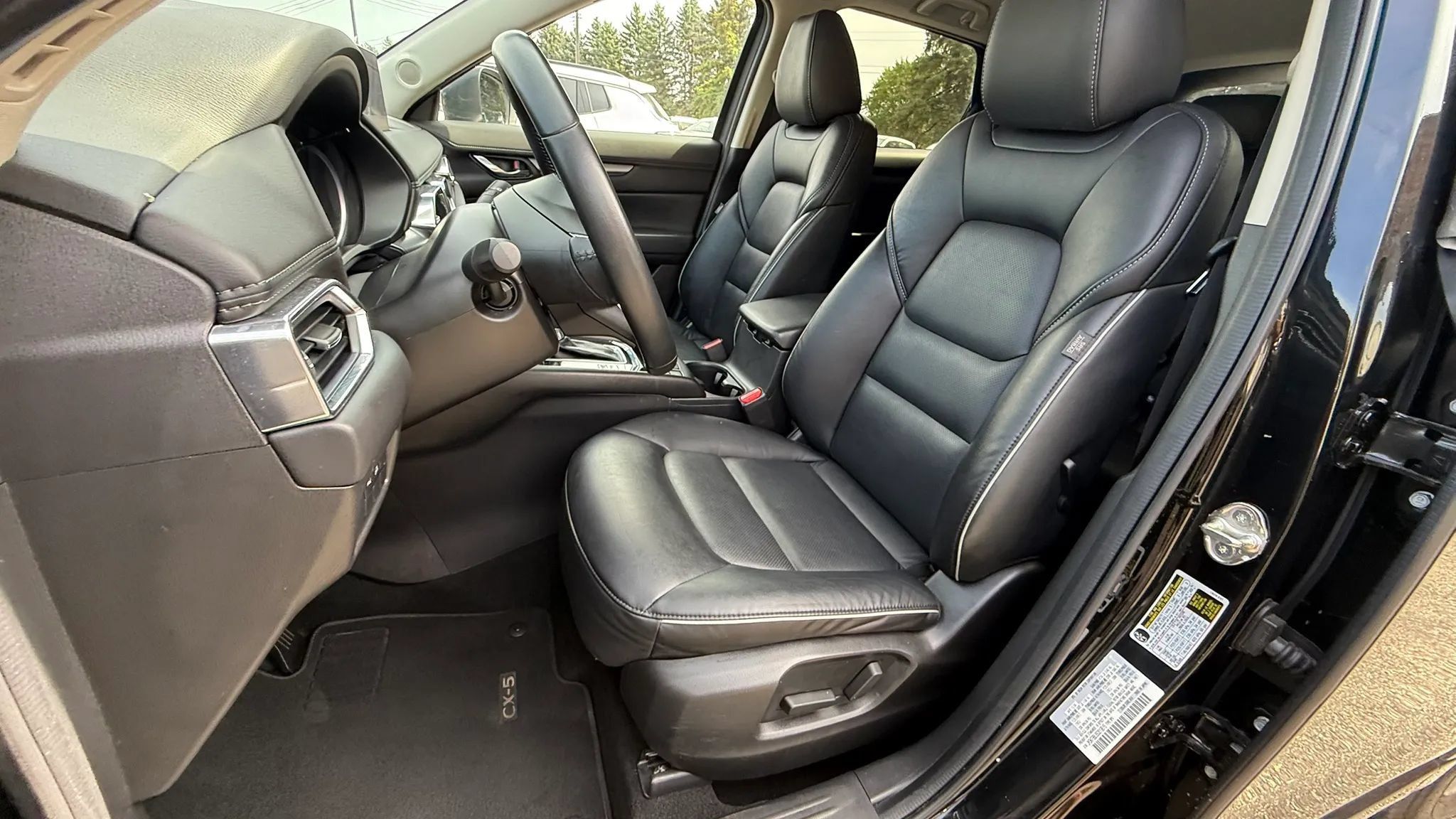 Used 2025 MAZDA CX-5 AWD 2.5 S w/ Select Package image 15