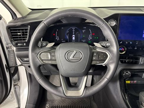 Used 2022 Lexus NX 350h AWD image 17