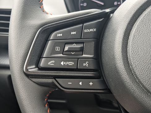 Certified 2025 Subaru Crosstrek 2.5i Limited w/ Popular Package #3A image 24