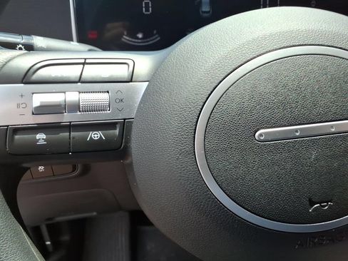 Used 2026 Hyundai Tucson SEL Plus FWD image 19