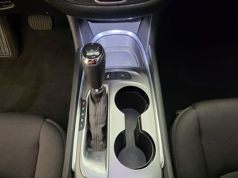 Used 2019 Chevrolet Malibu LT w/ Driver Confidence Package II image 32