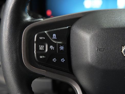 Used 2025 Ford Bronco Badlands AWD/4WD image 36