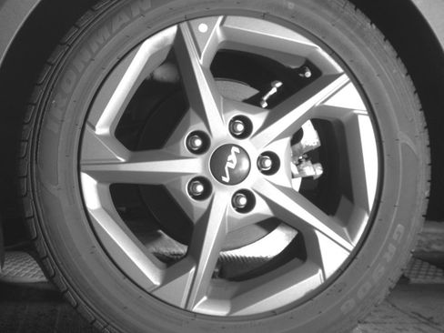 Used 2025 Kia K4 LXS image 14