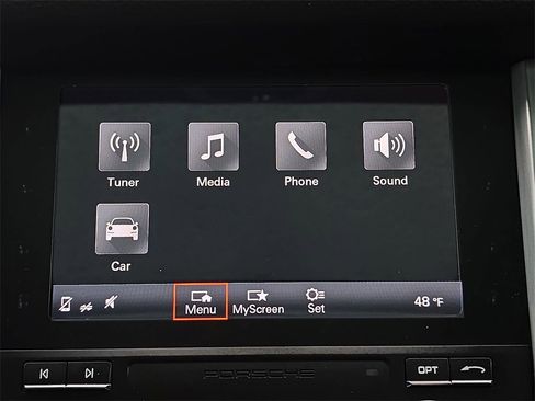 Used 2018 Porsche Macan Base image 21