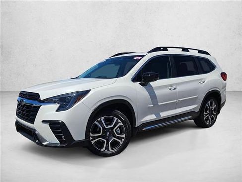 Used 2025 Subaru Ascent Limited w/ Popular Package #1 AWD/4WD image 1