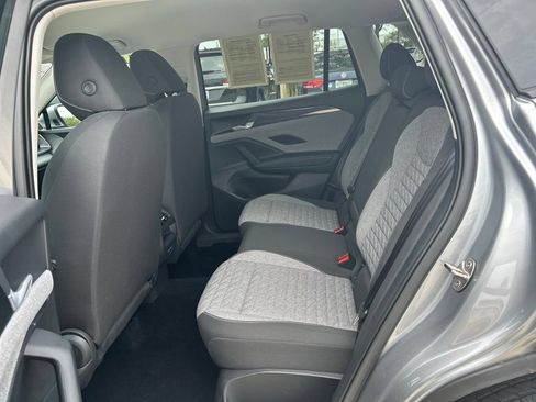 Certified 2025 Volkswagen Tiguan S FWD image 45