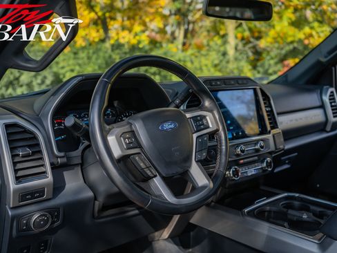 Used 2022 Ford F350 Platinum image 26