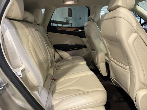 Used 2015 Lincoln MKC w/ Equipment Group 101A Select image 11