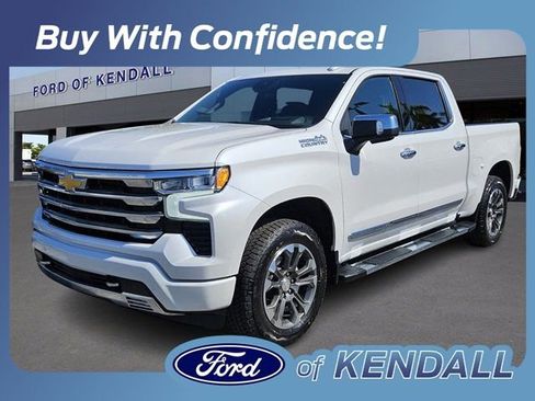 Used 2024 Chevrolet Silverado 1500 High Country w/ Technology Package image 1