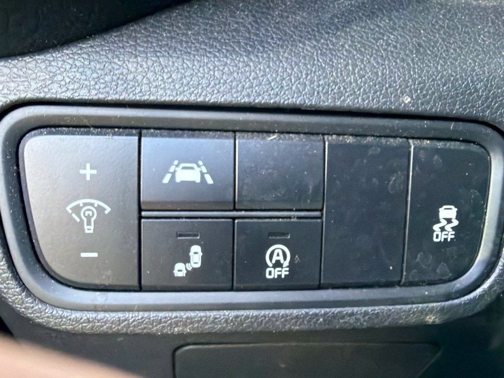 Used 2022 Kia Soul LX w/ Technology Package FWD image 14