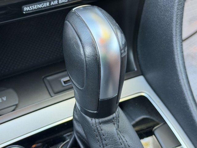 Certified 2022 Volkswagen Passat 2.0T FWD image 29
