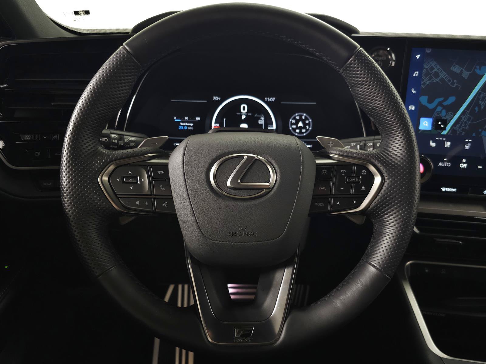 Used 2025 Lexus TX 500h AWD w/ Technology Package image 21