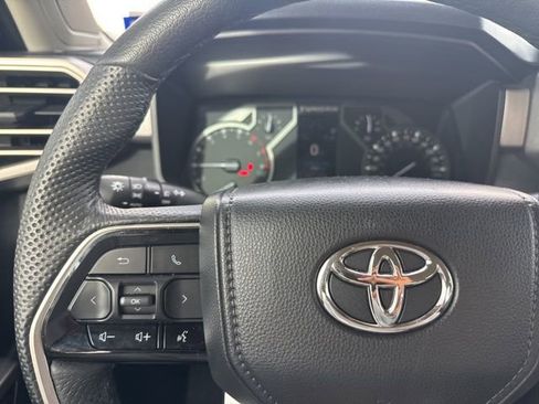 Used 2023 Toyota Tundra Limited image 15
