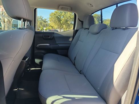 Used 2018 Toyota Tacoma SR5 image 13