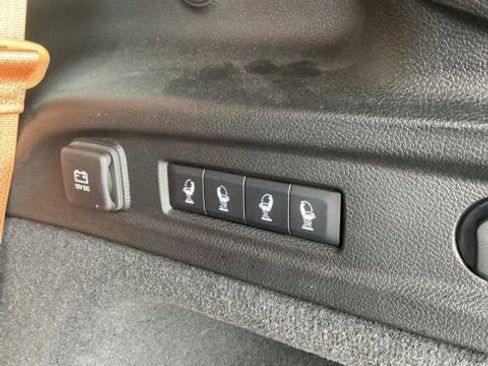 Used 2025 Jeep Grand Cherokee L Summit w/ Obsidian Package image 9