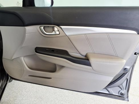 Used 2013 Honda Civic EX-L image 9