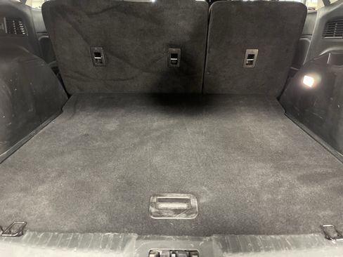 Used 2022 Ford Edge SE w/ Black Appearance Package image 12