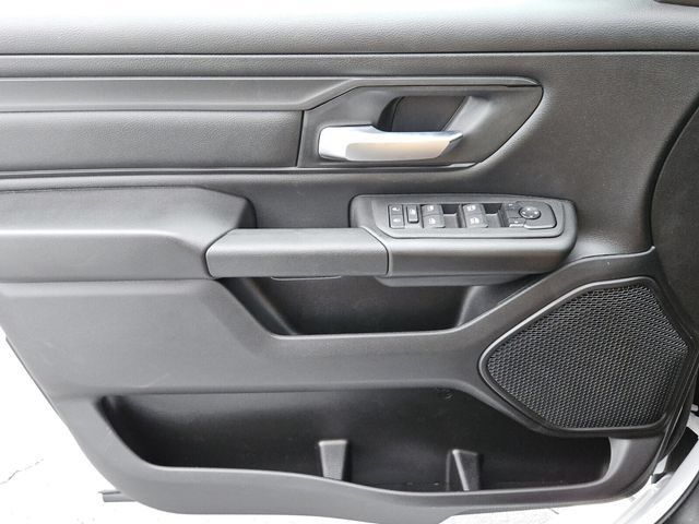New 2026 RAM 1500 Tradesman AWD/4WD image 25