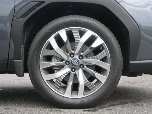 Certified 2025 Subaru Forester Touring w/ Popular Package - Touring AWD/4WD image 13