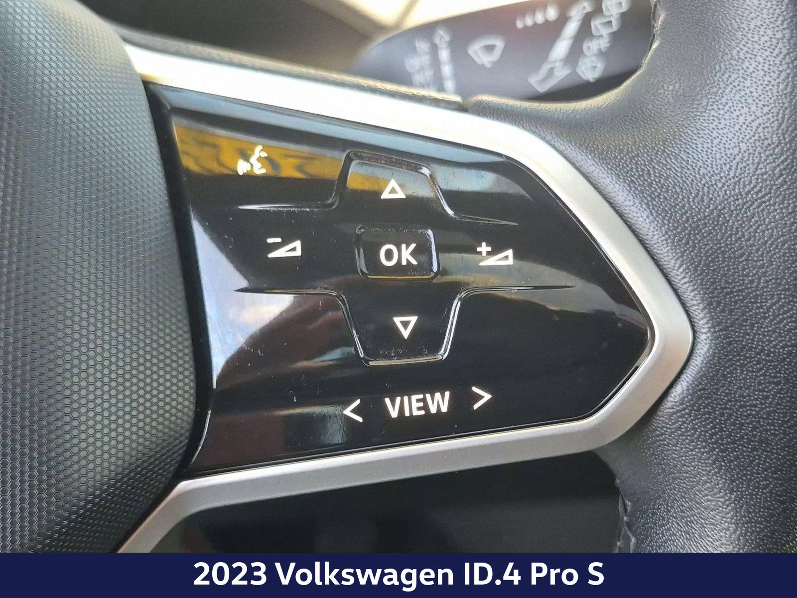 Used 2023 Volkswagen ID.4 Pro S RWD image 19