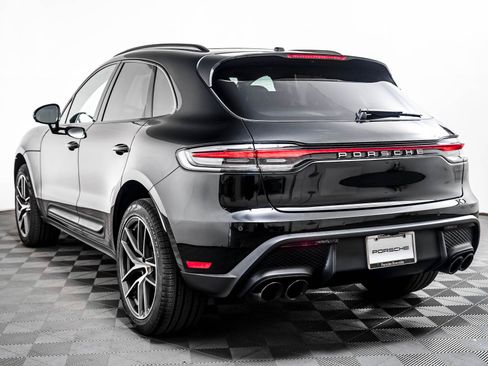 Certified 2026 Porsche Macan AWD/4WD image 3