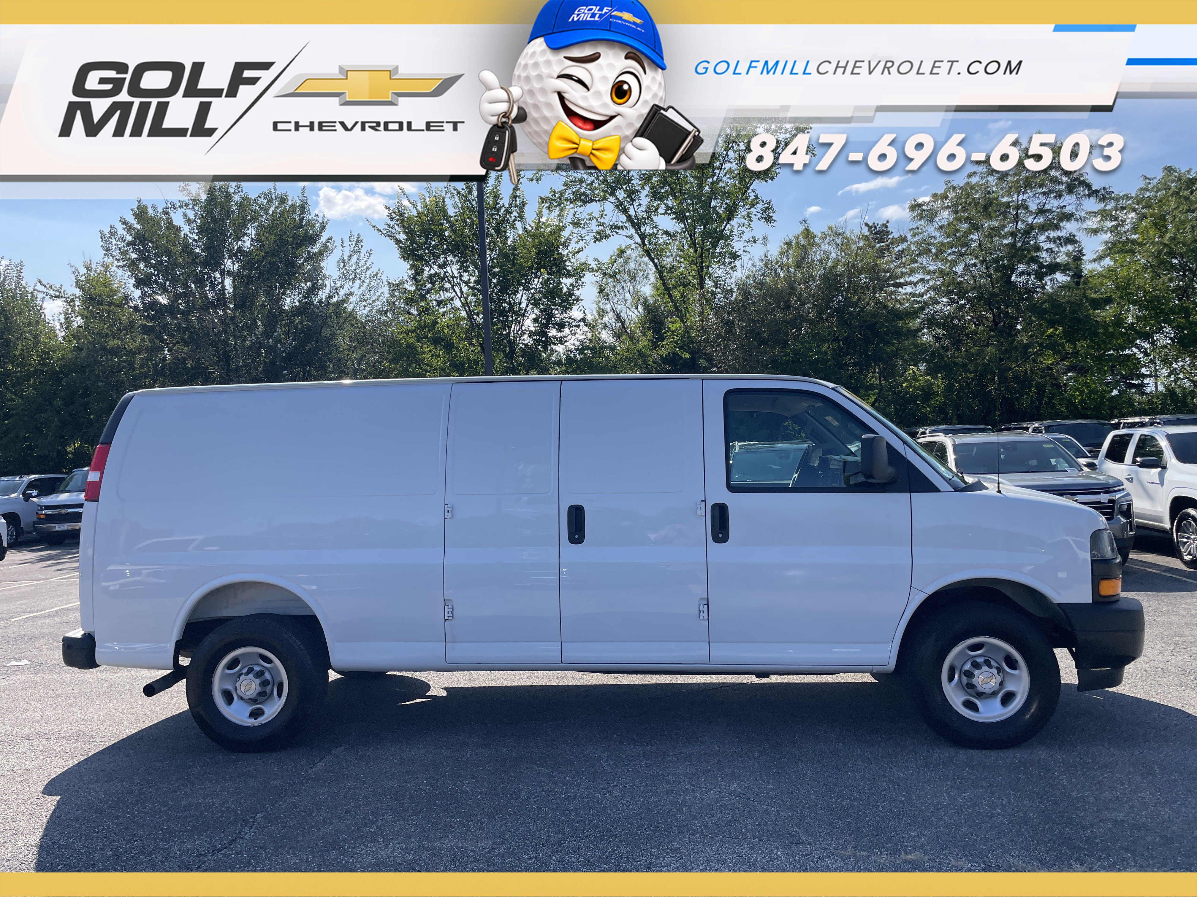 Used 2025 Chevrolet Express 2500 Extended w/ Driver Convenience Package RWD image 6