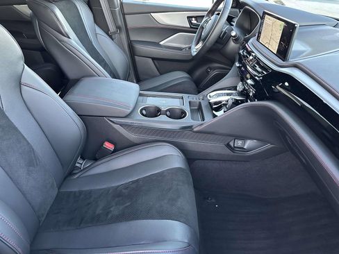 Certified 2025 Acura MDX A-Spec image 10