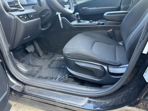 Used 2023 Kia Sportage LX image 10