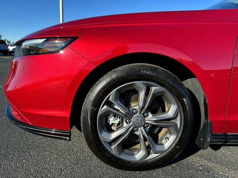 Used 2024 Honda Accord EX-L image 10