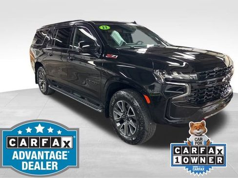 Used 2023 Chevrolet Suburban Z71 w/ Luxury Package image 1